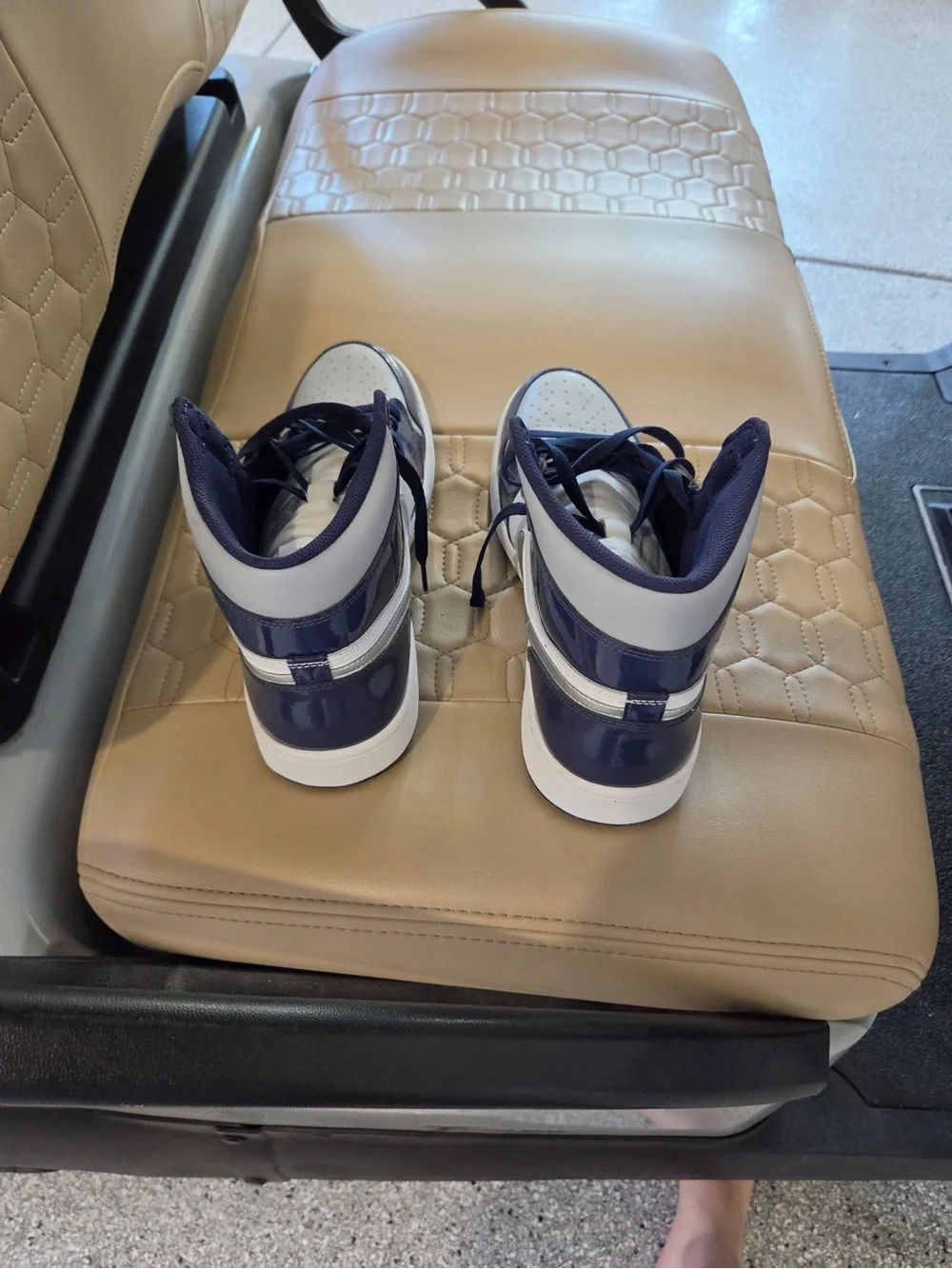 Air Jordan 1 High Top golf Sneakers in Navy, Gray & White